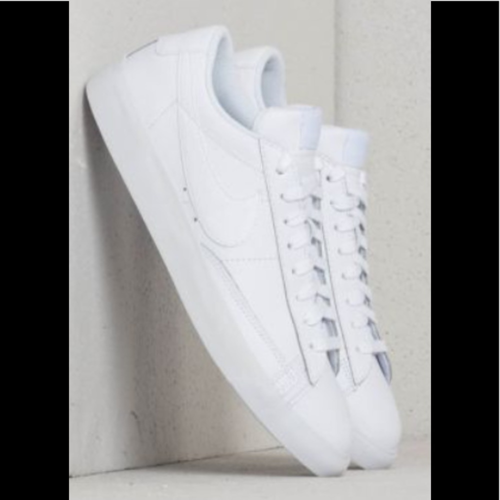🆕 UNISEX LEATHER NIKE SNEAKERS 🆕 - Picture 4 of 13